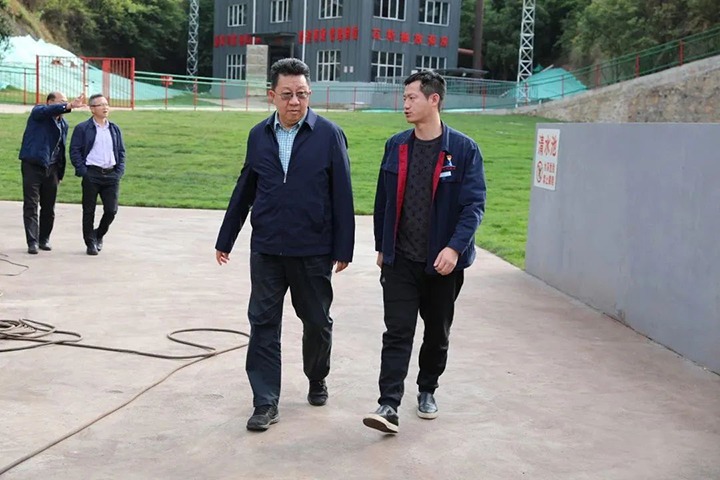 【主题教育】意昂体育 | 智能运动新世代的引领者（煤化）集团专职外部董事寸延峰赴团结煤业公司开展主题教育调研